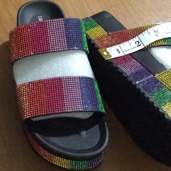 COPY - Cape Robbin Sandals - Picture 7 of 7